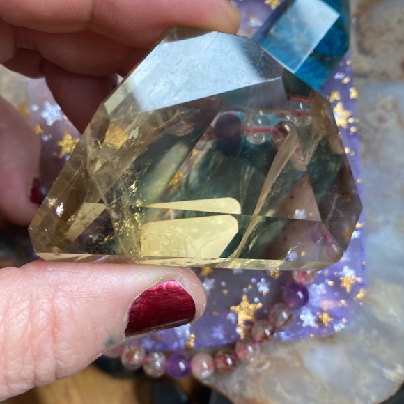 Citrine blue apatite and amethyst - Picture 2 of 4